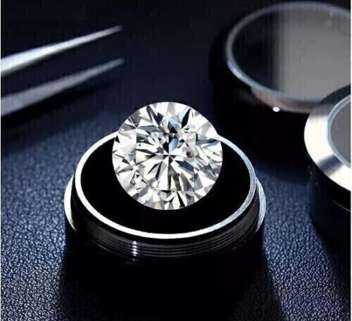 Natural white diamond - 1,